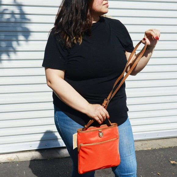 NWT Michael Kors Nylon Large Pocket Crossbody Bag Mandarin Orange - Picture 3 of 11